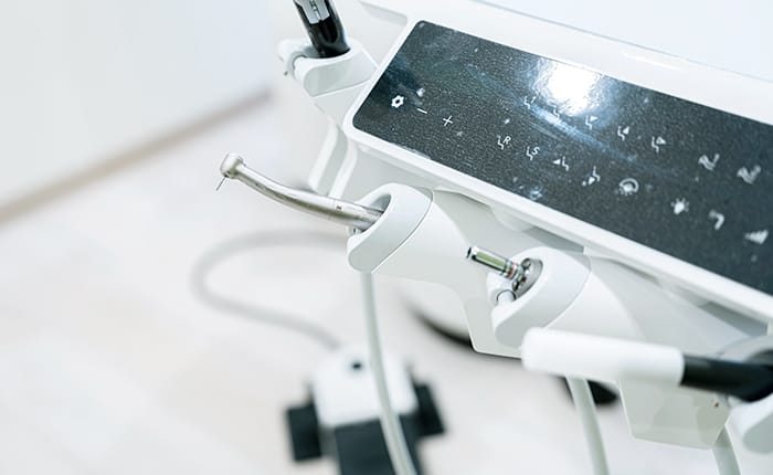 オーラルケアステーション天満橋歯科院長の写真